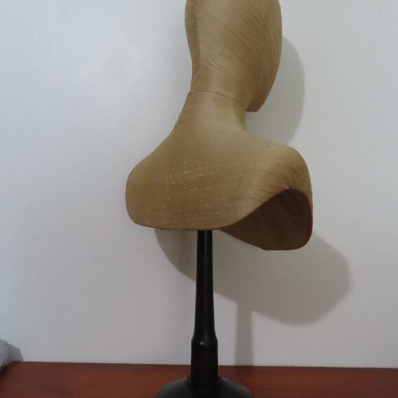 Mannequin Display Head for Jewellery - Picture 6 of 13